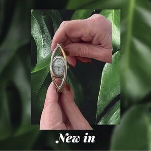 Viviana Stainless Steel Wristwatch EUC